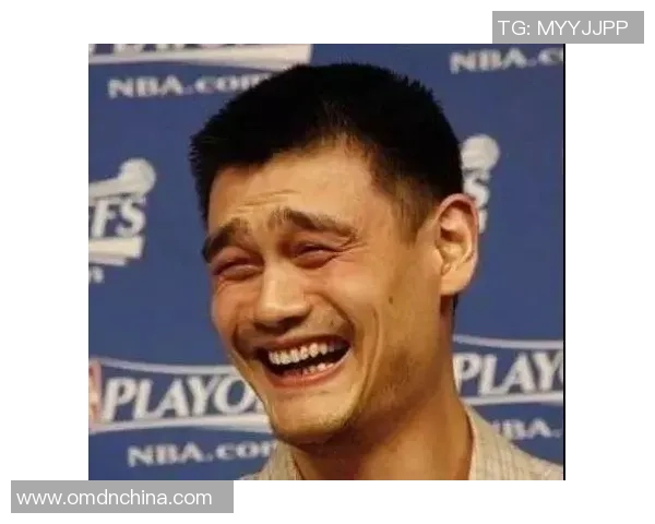 姚明眼神绝望背后的故事与坚持不懈的奋斗精神