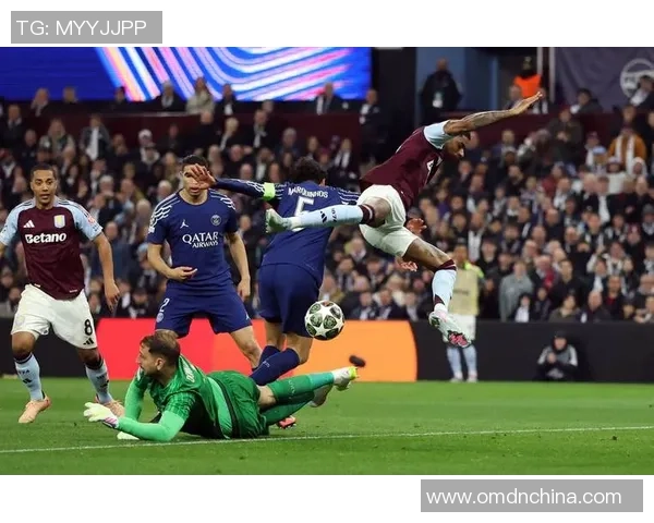 欧冠激战：巴黎圣日耳曼逆转多特蒙德乌龙球成关键时刻