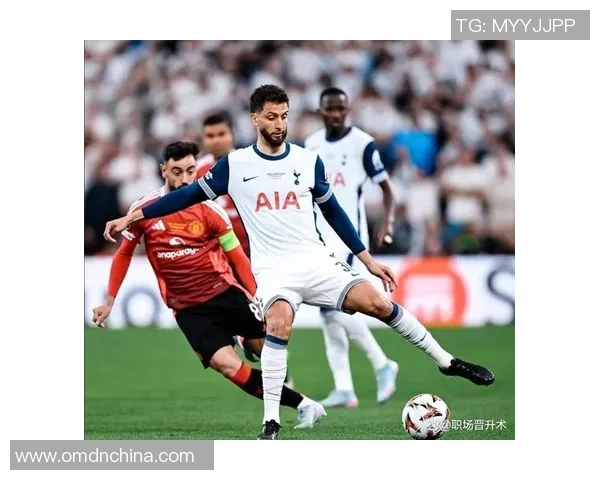 德甲精彩对决波尔图与曼联激战成平局战术分析引发热议